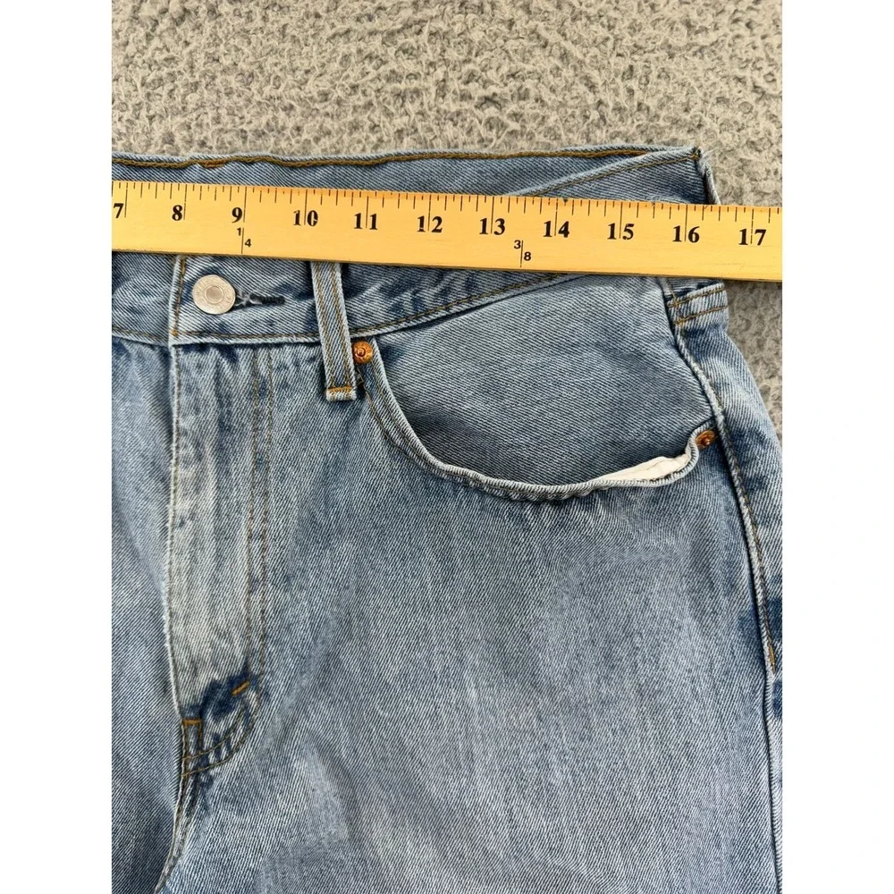 Levi's 550 Relaxed Fit Jeans Men's 32x28 Light Wash Blue Denim 100% Cotton READ